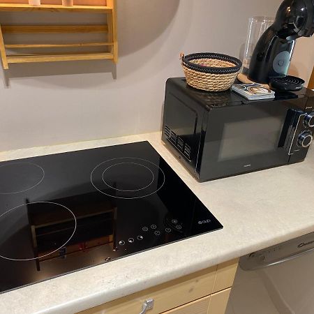 Appartement Cosy Avec Jardin Privatif Et Garage Fontainebleau Exteriör bild