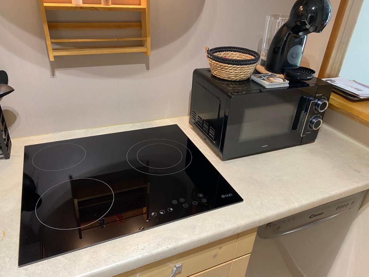 Appartement Cosy Avec Jardin Privatif Et Garage Fontainebleau Exteriör bild